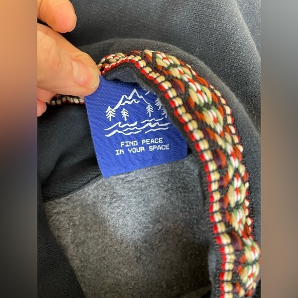 Without Walls Trail Men's Black Hoodie with Beaded Accents - Picture 5 of 11